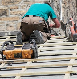 Edinburgh roofing contractors